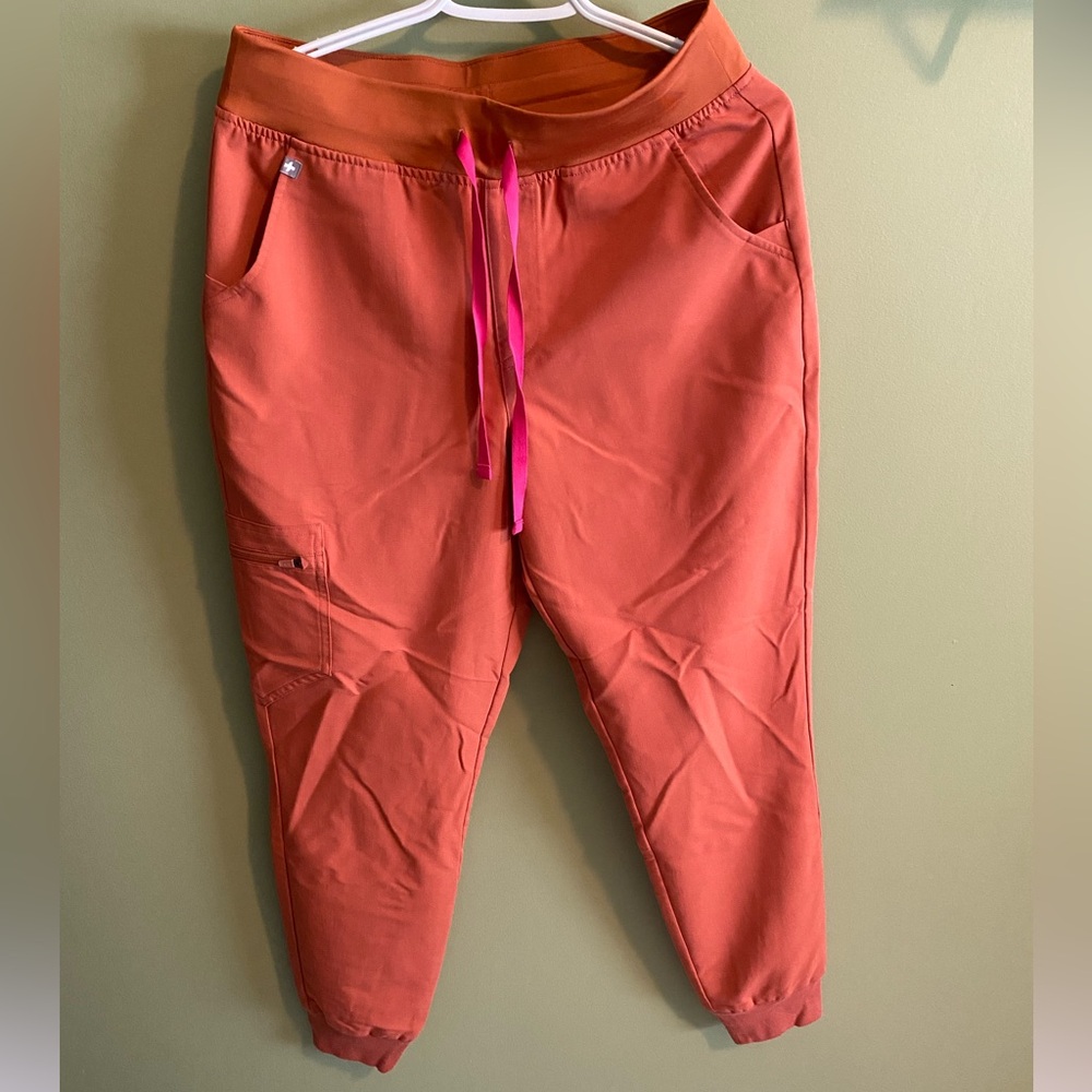 FIGS high waist jogger scrub pants